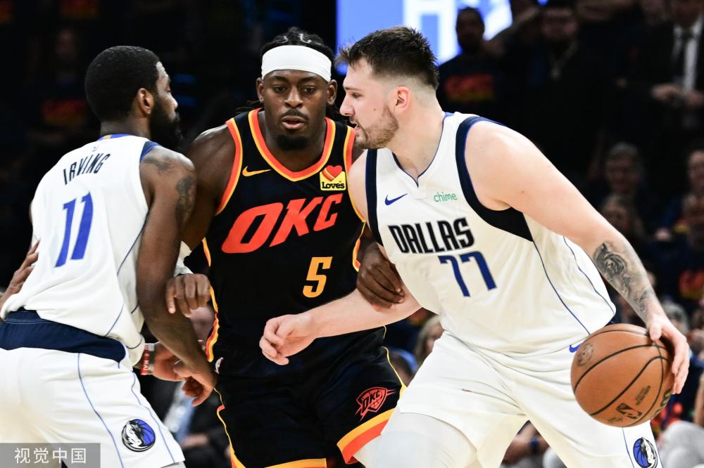 队中扮演了 队中扮演了