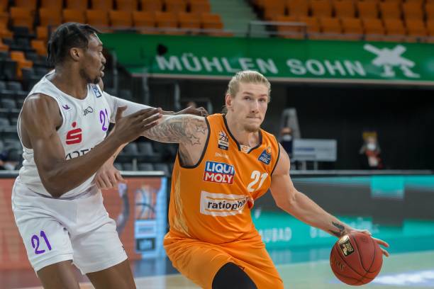 阵容与战术 阵容与战术